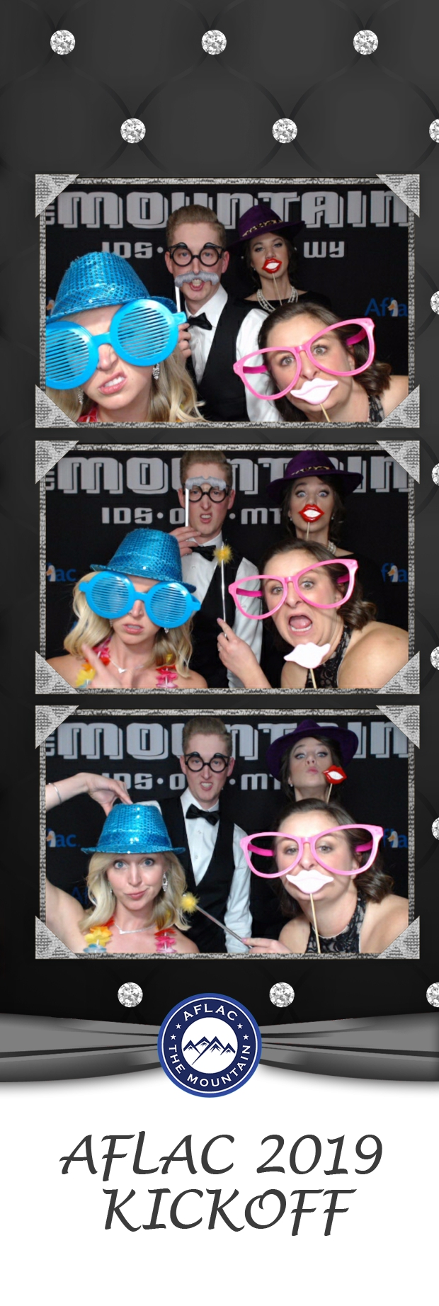 AFLAC 2019 KICKOFF | View more photos from the event at gallery.photoboothbillings.com/u/PhotoBoothBillings/AFLAC-2019-KICKOFF